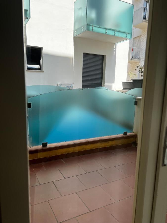 ריצ'יונה Hotel Trieste מראה חיצוני תמונה